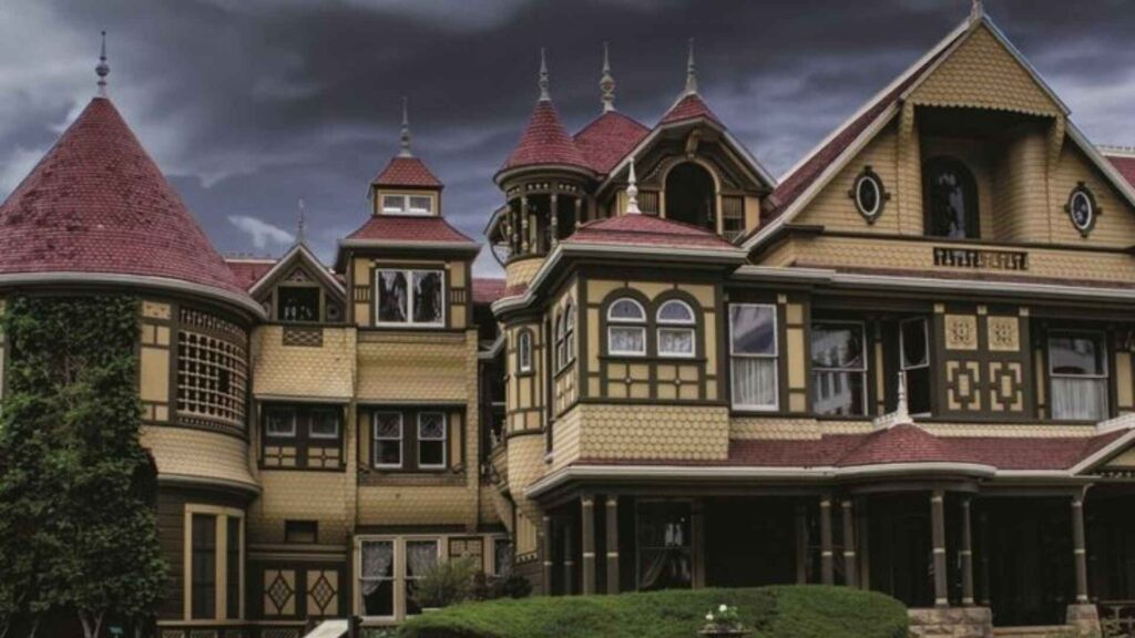 Winchester Mystery House Photos